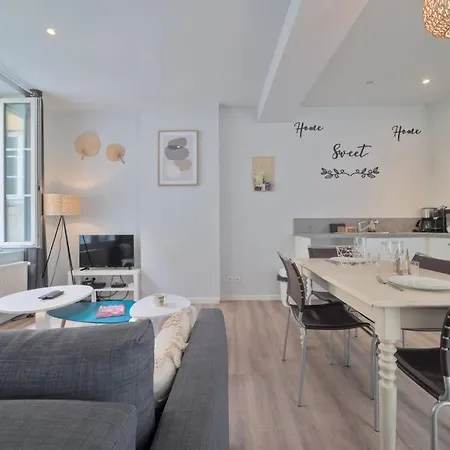 Du Poete - 4p - Hyper Centre Apartamento